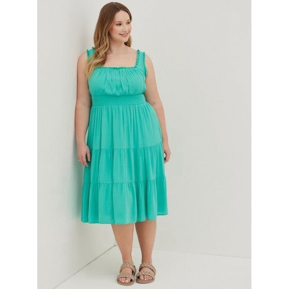Torrid Smocked Waist Tiered Midi Dress Crinkle Gauze Aqua Green EUC Size 1 (1X)